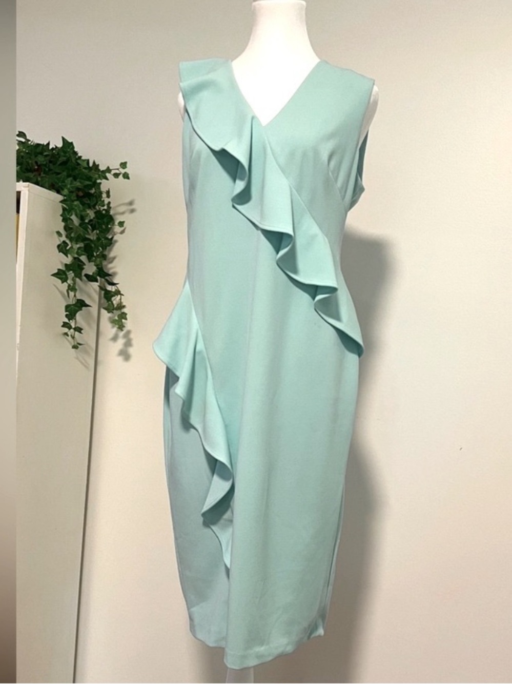 NWT $134.00 Calvin Klein Cascading sheath dress size 10